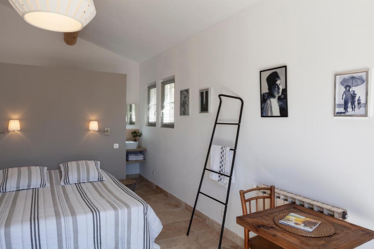 Chambre D'Hotes Le Mirail La Motte-d'Aigues Bagian luar foto